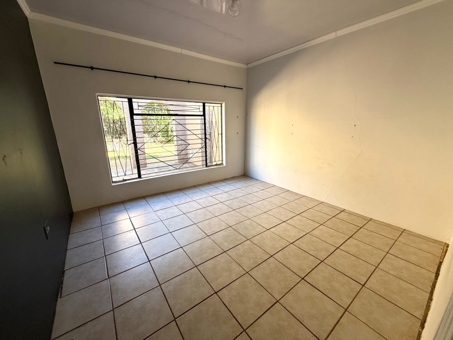 4 Bedroom Property for Sale in Bainsvlei Free State